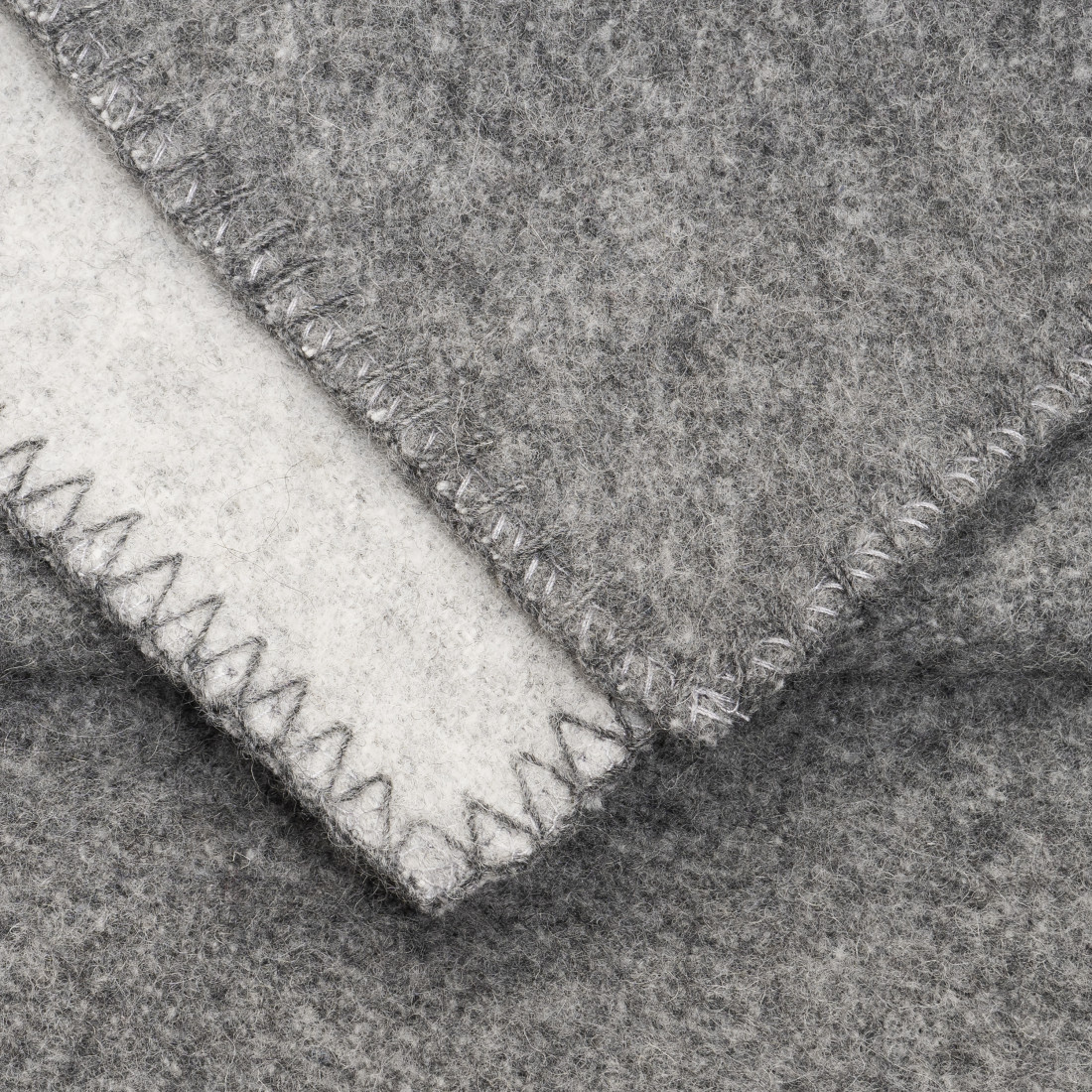 80% Merino Wolldecke · 7